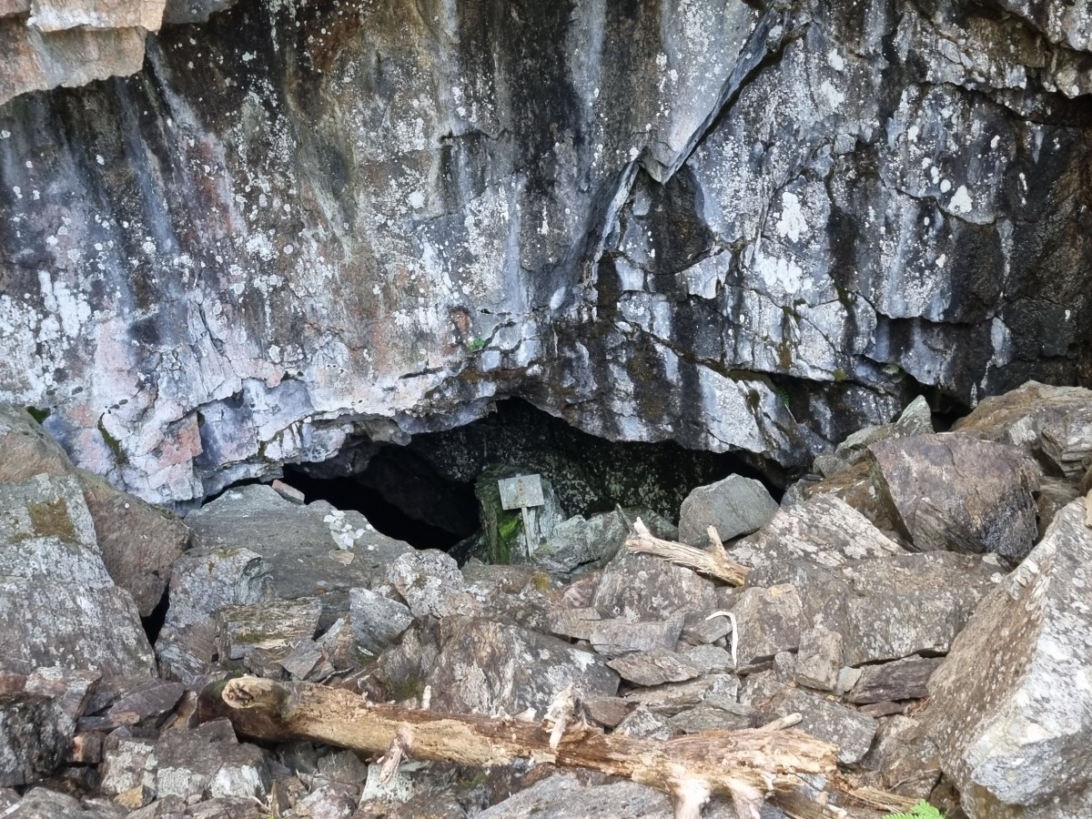 Steinsvikhula – Bruhagen –&nbsp;Averøy